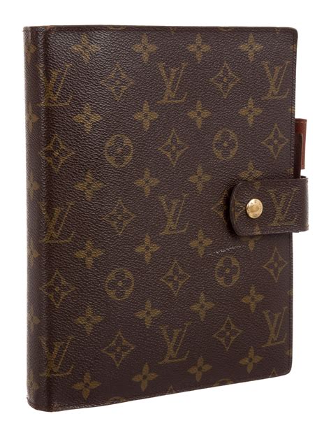 LOUIS VUITTON Monogram Large Ring Agenda .